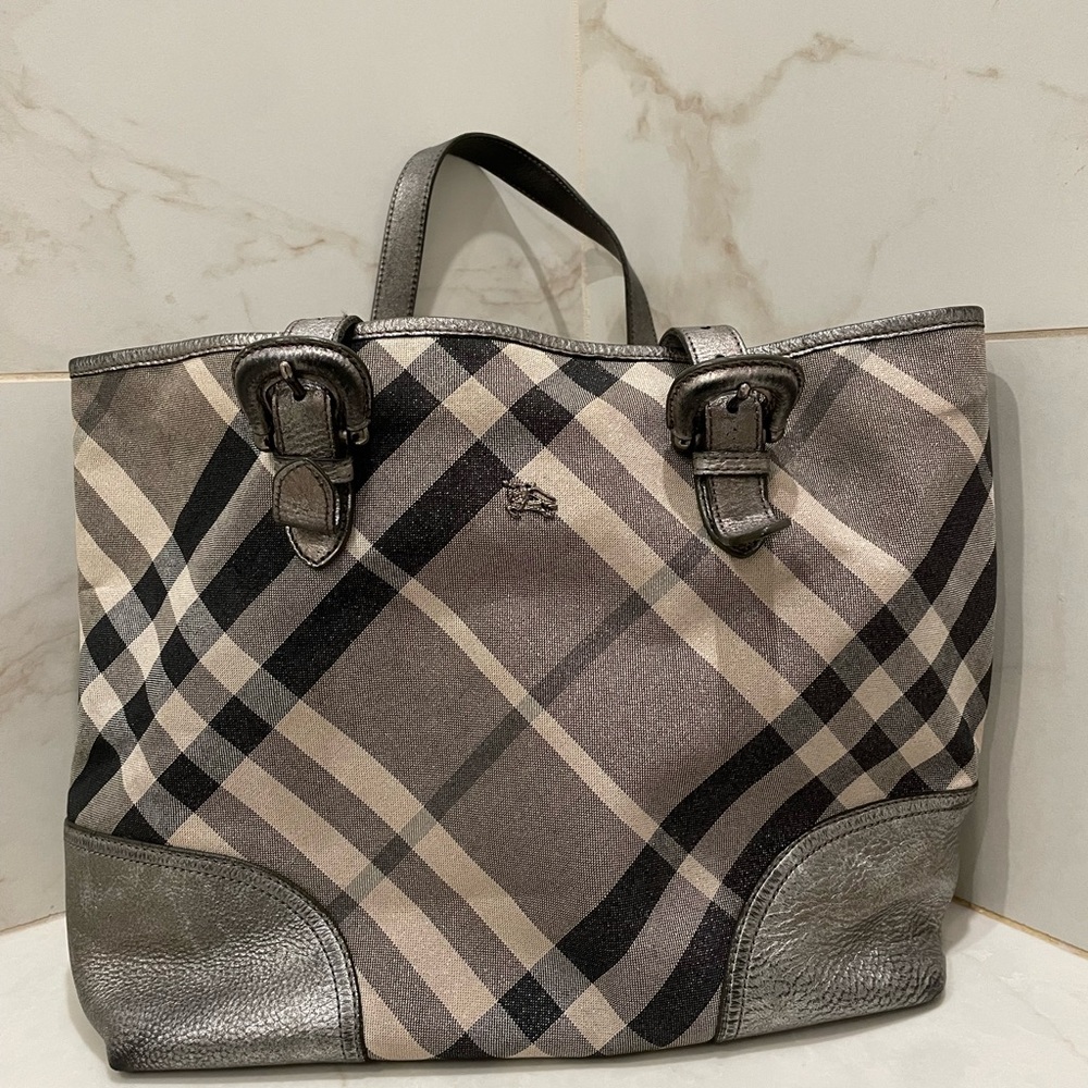 Black and silver Burberry purse